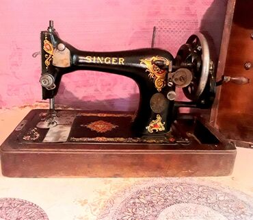 Markalar: Antik tikiş maşını SİNGER satılır. Şotlandiya 1910 il. Ölçü 3/4