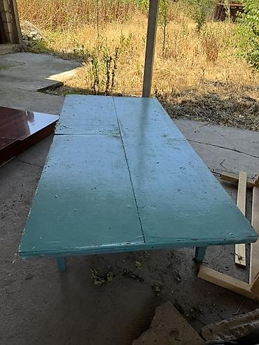 шатер 2х2: Продаются два стола, по 500 сом каждая (окончательно) один низкий — 1