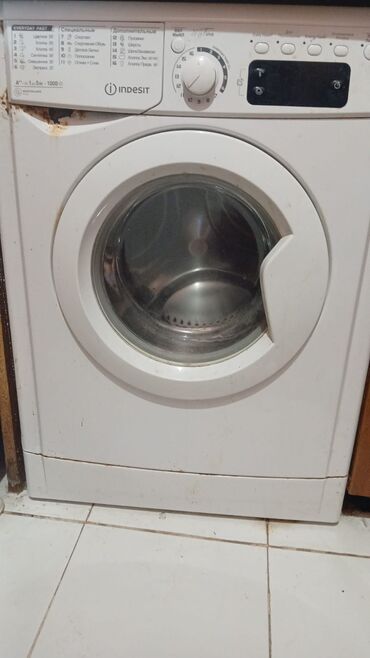paltaryuyan maşınlar gəncə: Стиральная машина Indesit, 5 кг, Б/у, Автоматические, Есть сушка, Нет кредита, Самовывоз
