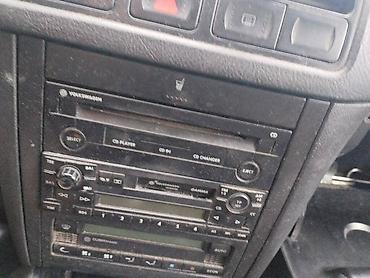 usb za auto: FABRICKI RADIO ZA VOLKSWAGEN GOLF 4 | Delovi Golf 4 — 1