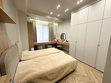 горам: 4 комнаты, 137 м², Асанбай мкр Элитка, 1 этаж, Свежий ремонт — 5