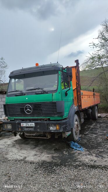 mercedes купе: Грузовик, Mercedes-Benz, Б/у