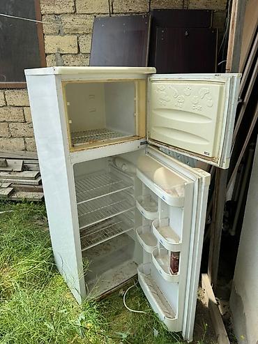 balaca soyuducu: İşlənmiş 2 qapılı Beko Soyuducu Satılır, rəng - Ağ — 2