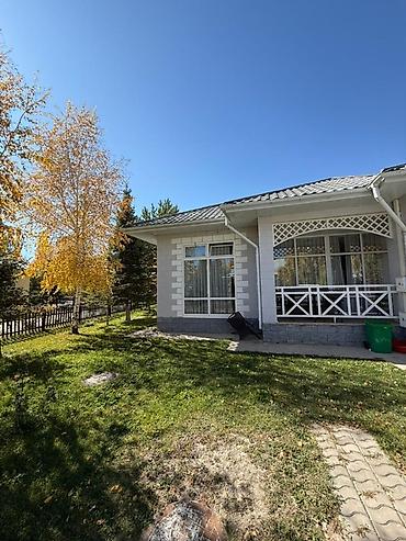 Продажа коттеджей и домов: Продается шикарный коттедж с террасой и собственным участком в зелёном — 1