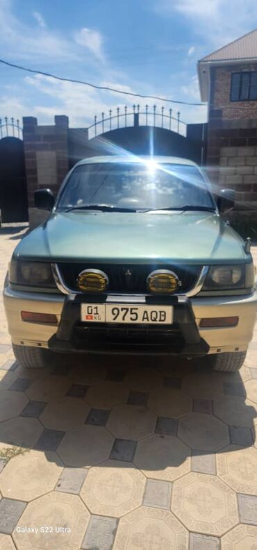 митсубиси спайс: Mitsubishi : 1996 г., 3 л, Автомат, Газ, Внедорожник