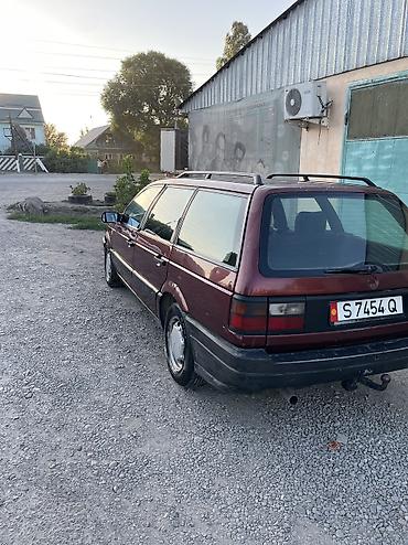 323 f: Volkswagen Passat: 1991 г., Механика, Бензин, Универсал — 6