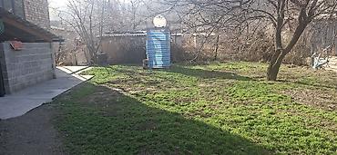 большой сад: Продаётся двухэтажный кирпичный дом с участком 5.5 соток Основные — 3