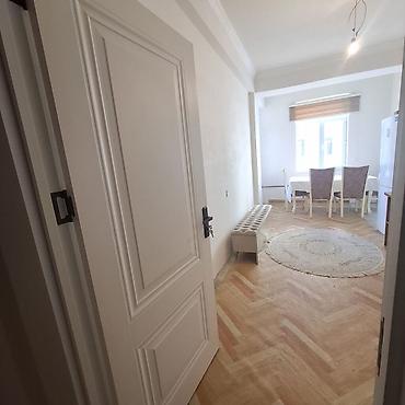 yeni günesli: 3 otaqlı, Yeni tikili, 73 kv. m — 2