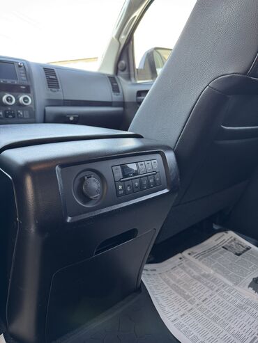 Toyota: Toyota Sequoia: 2020 г., 5.7 л, Типтроник, Бензин, Внедорожник — 7