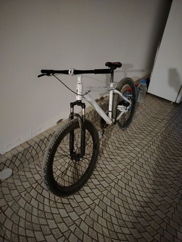 İdman velosipedləri: İşlənmiş Dağ velosipedi 26", sürətlərin sayı: 7, Ünvandan götürmə