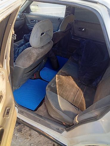 Mazda: Mazda 626: 1989 г., 2 л, Механика, Бензин, Седан — 14