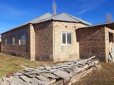 Продажа коттеджей и домов: Дом на участке 25 соток,г.Кара-Балта,село Бекитай. - Кирпичный — 14