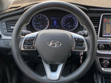 Hyundai: Hyundai Sonata: 2019 г., 2 л, Автомат, Газ, Седан — 8