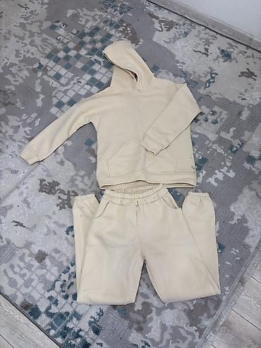 Повседневные платья: Женские длинные платья и накидка-абайя (набор) 1) Черная — 36