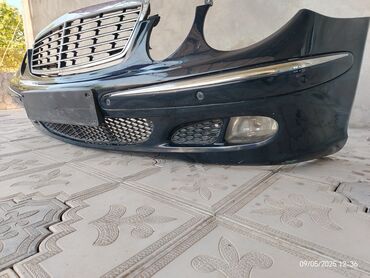 bufer bmw: Ön, Mercedes-Benz w211 2004 il, Almaniya, Ünvandan götürmə