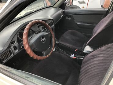 Daewoo: Daewoo Nexia: 2012 г., 1.6 л, Механика, Бензин, Седан