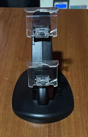 Video oyunlar üçün aksesuarlar: Ps 4 Dualshock Ucun Sarj aparatı Problemsız ısleyır Dıskle Barter