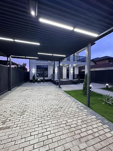 Үйлөрдү сатуу: 6 бөлмө жана андан көп, 380 м², 4 соток, Бишкек — 6