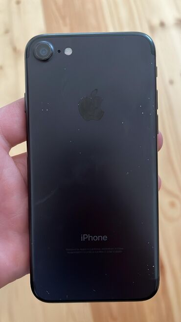 Apple iPhone: IPhone 7, 128 GB, Qara