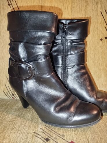 ženske kratke čizmice: Ankle boots, 37