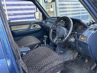 range rober: Mitsubishi Pajero: 1993 г., 2.5 л, Автомат, Дизель, Внедорожник — 4