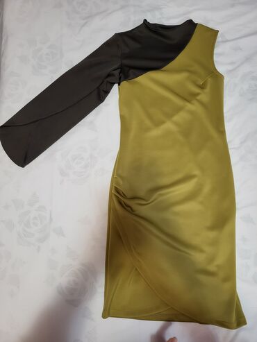 satenske haljine: One size, color - Khaki, Other style, Other sleeves