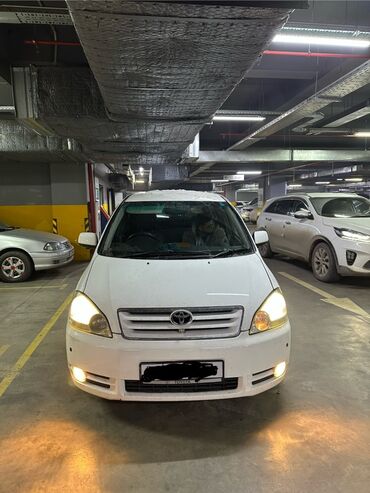 Toyota: Toyota Ipsum: 2003 г., 2.4 л, Автомат, Бензин, Минивэн — 4