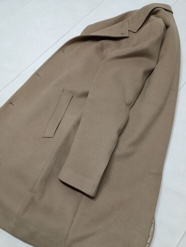 мужские пальто: Продается Пальто Climber, оригинал, состояние хорошее, нет пятен