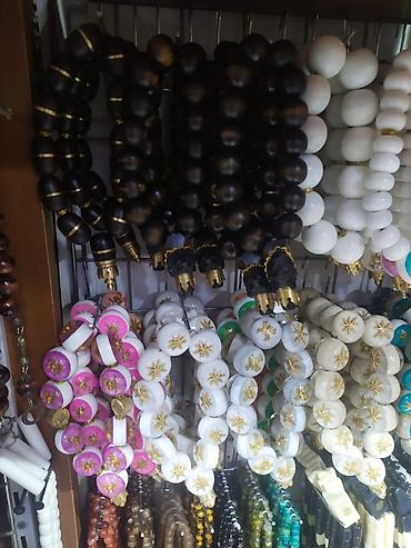 Digər aksesuarlar: Hediyyelik tesbehler — 10