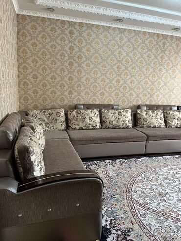 Продажа квартир: 3 комнаты, 66 м², 105 серия, 4 этаж, Косметический ремонт