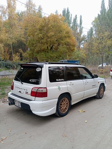 зеркало на гольф: Subaru Forester: 2000 г., Автомат, Бензин, Кроссовер