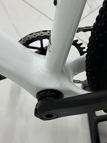 Городские велосипеды: Велосипед TWITTER LEOPARD PRO Карбон. 29”. Shimano Deore 12S — 12