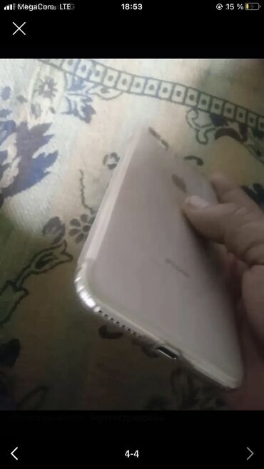 студийные мониторы: IPhone 7 Plus, Б/у, 32 ГБ, Desert Titanium, Зарядное устройство, Чехол, 100 %
