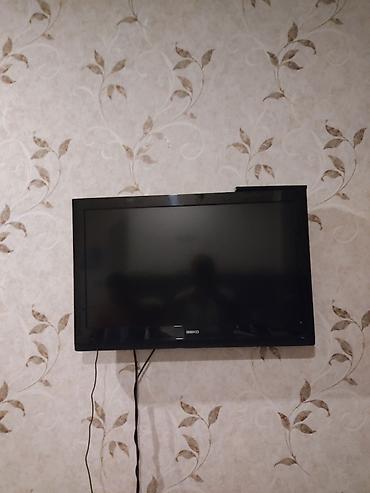 TV və video: Salam. her sheyi işləkdir qiymetde razilasharam 80 sm ekran tep teze — 1