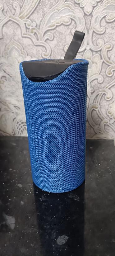 ugreen hitune max5c: Новая блютуз колонка, ни разу не пользовались. со склада . батарея в — 1