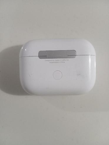 микрофон fifine: Apple AirPods Pro с зарядным кейсом MagSafe - Активное — 2