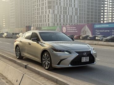 Lexus: Lexus ES: 2019 г., 2.5 л, Гибрид, Седан — 14