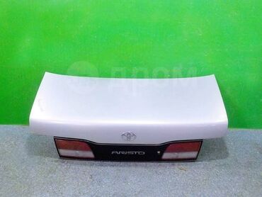 Стоп-сигналы: Крышка багажника Toyota 1997 г., Б/у, цвет - Серебристый,Оригинал