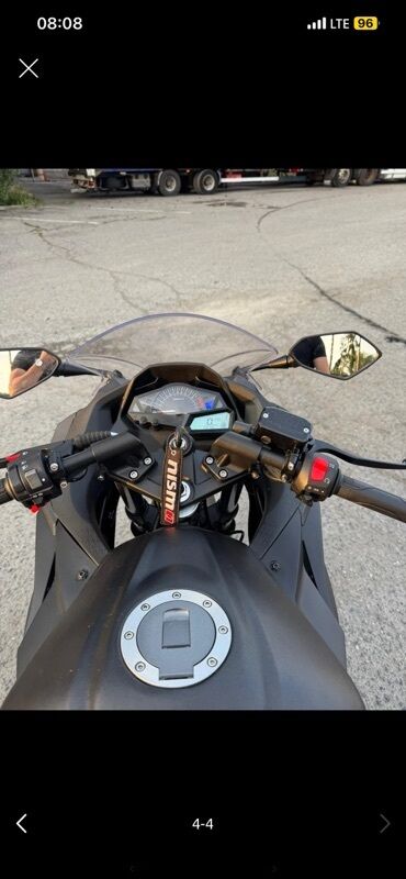 купить бу электромотоцикл: Спортбайк Kawasaki, 300 куб. см, Бензин, Взрослый, Новый
