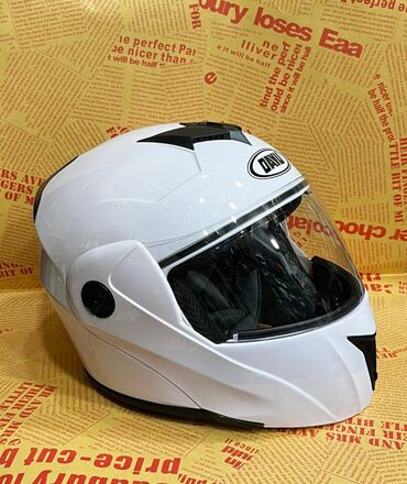 Moto dəbilqələr: 1 ci şəkildəki Moto kaska 29-azn 2 ci və 3cü şəkildəki Moto kaskalar — 30