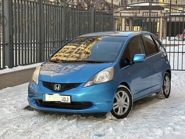 Honda: Honda Jazz: 2009 г., 1.3 л, Механика, Бензин, Хэтчбэк