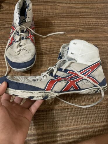 крос асикс: Мужские кроссовки, 39, Asics, Б/у, цвет - Белый