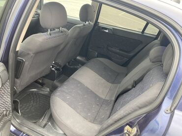 Opel: Opel Astra: 1.6 l | 2001 il 320000 km Sedan — 6