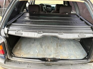 Volkswagen: Volkswagen Passat Variant: 1991 г., 1.8 л, Механика, Бензин, Универсал — 6