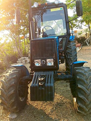 Traktorlar: Belarus 892 traktor - Model: Belarus 892 (4x4) - Rəng: mavi-qara - — 9