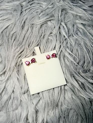zinət əşyaları: Sırğa, Pandora, Ünvandan götürmə — 4