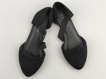 czarna t shirty: Flat shoes for women, 37, condition - Good