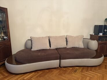 стул лестница: Диван, Б/у, Нераскладной, Без подьемного механизма, Ткань, Нет доставки