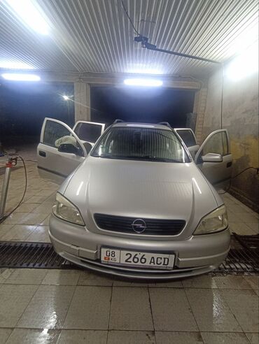 Opel: Opel Astra: 2002 г., 1.7 л, Механика, Дизель