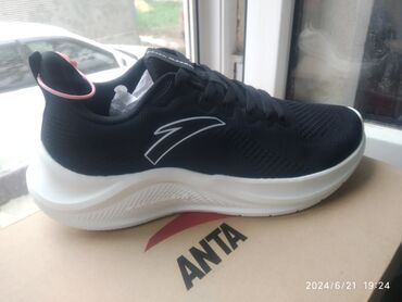 кросовки адидас: Кросовки от фирмы ANTA новые качество отличное